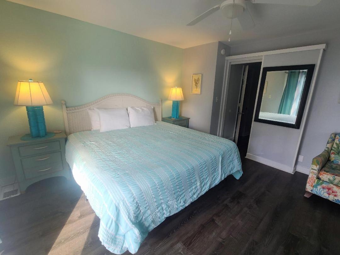 Hébergement de vacances Direct Gulf Views With Deeded Access *